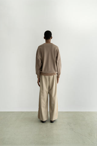 【予約受付中】AIRE Cashmere Crew Neck